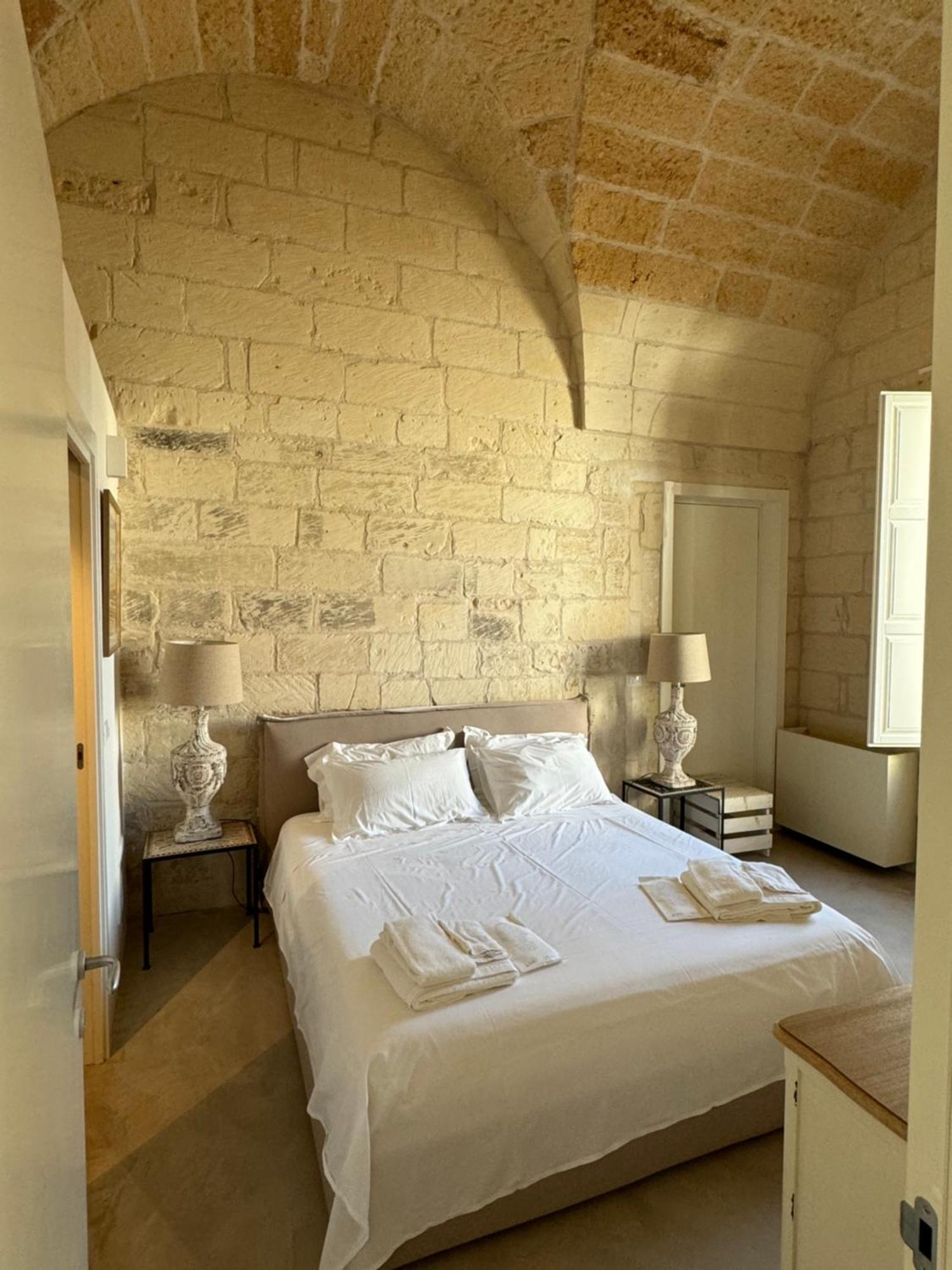 Aparthotel Luleccio Lecce Exterior foto